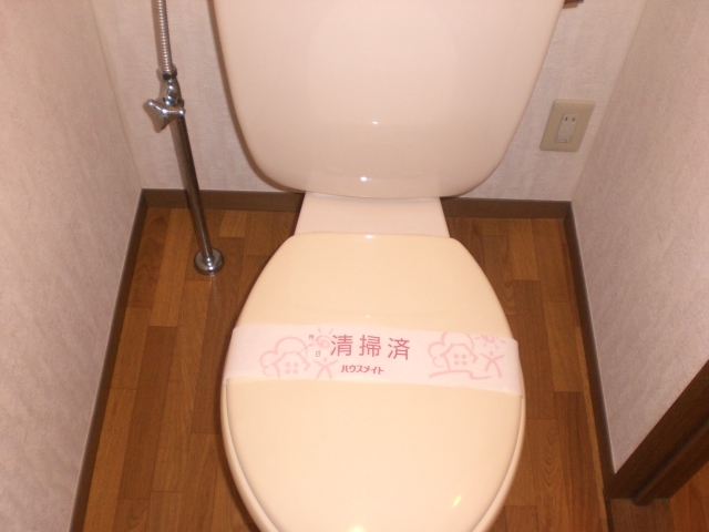 トイレ　別部屋・参考写真