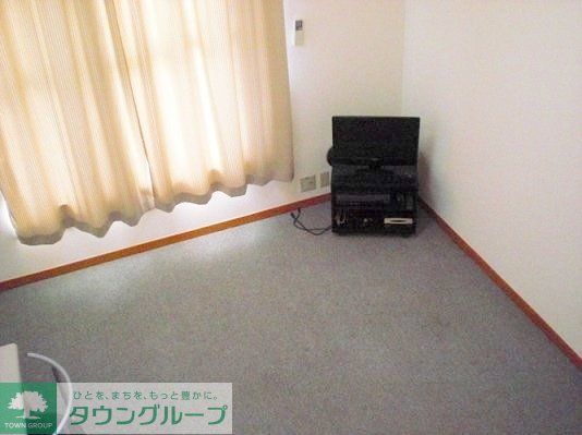 居室・リビング　1Fはフローリングになります。