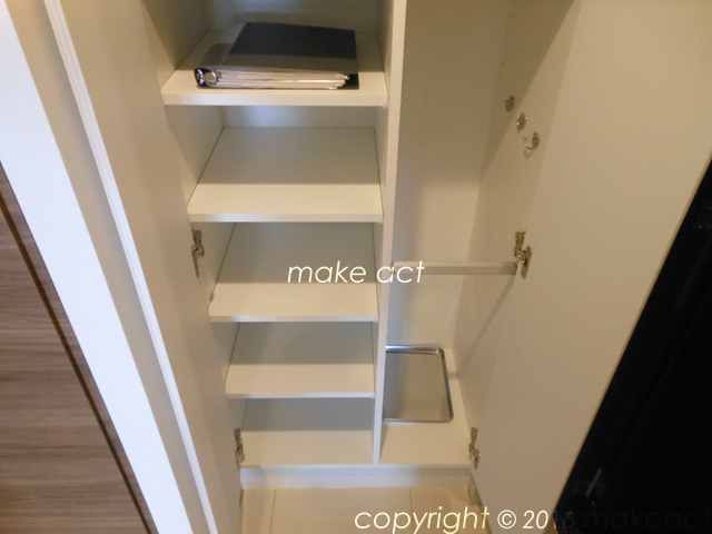 収納　■室内参考写真