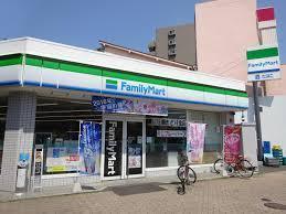 コンビニ　ファミリーマート岡山南中央町店（コンビニ）まで218m