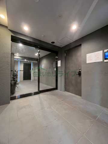 エントランス　ALTERNA早稲田