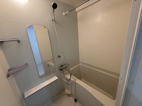 バス・シャワールーム　※別号室の写真です。