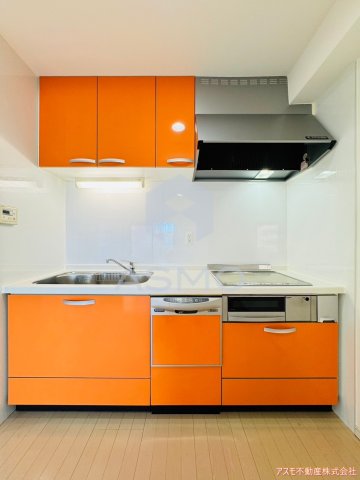 キッチン　同マンション別部屋　参考写真