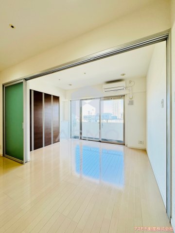 居室・リビング　同マンション別部屋　参考写真