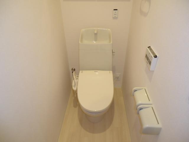 トイレ　シャワー付トイレ