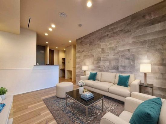 居室・リビング　こちらのリビングで趣味の時間をお楽しみください