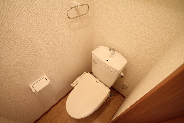 トイレ　シャワー付トイレ