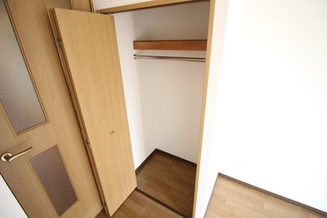 収納　洋室内の収納