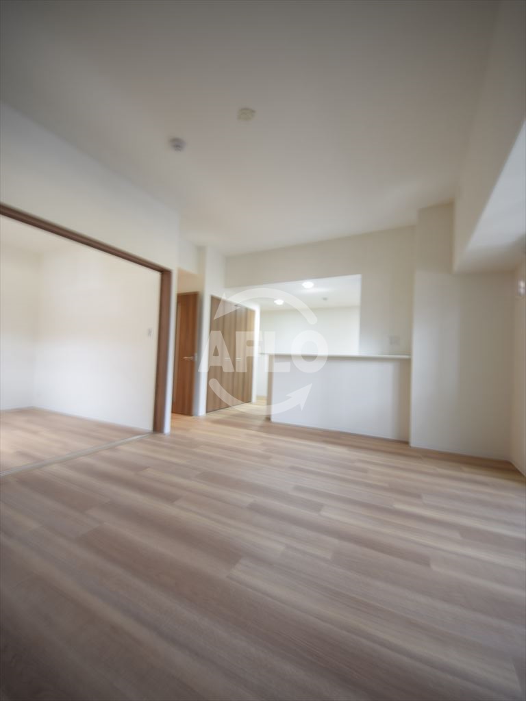 居室・リビング　ルナグランデ　リビング