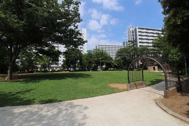 公園　塩浜中央公園（公園）まで1746m