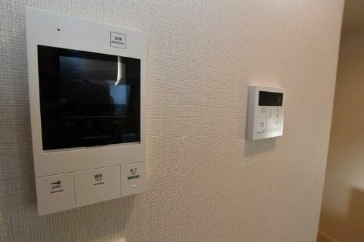 セキュリティ　☆モニター付きインターホン☆