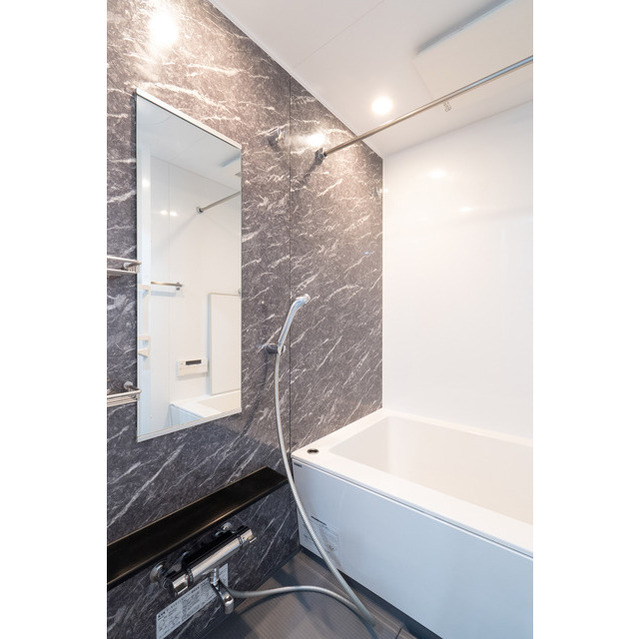 バス・シャワールーム　バス※別部屋参考写真