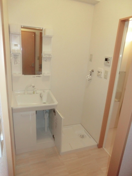 洗面設備　独立洗面化粧台付き☆