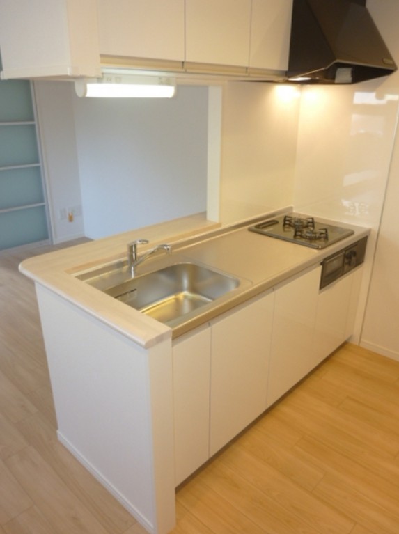 キッチン　★二口コンロ、グリル付きシステムキッチン★