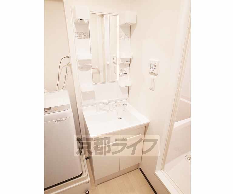 洗面設備　きれいキレイです！