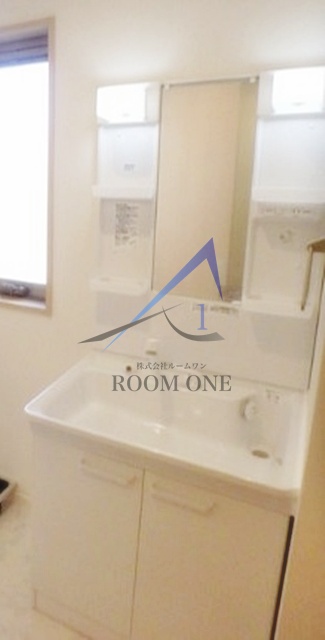 洗面設備　洗面台です。