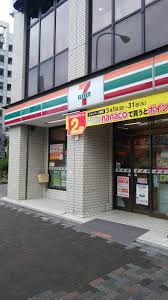 コンビニ　セブンイレブン 文京本郷1丁目店（コンビニ）まで434m