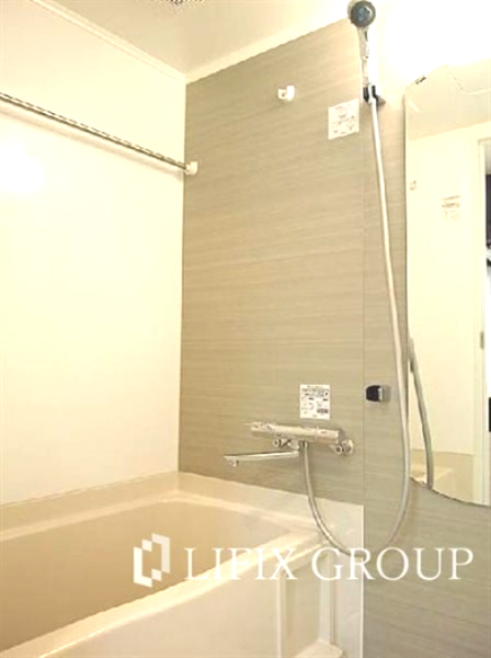 バス・シャワールーム　風呂