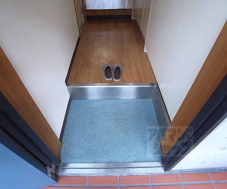 玄関　玄関です。