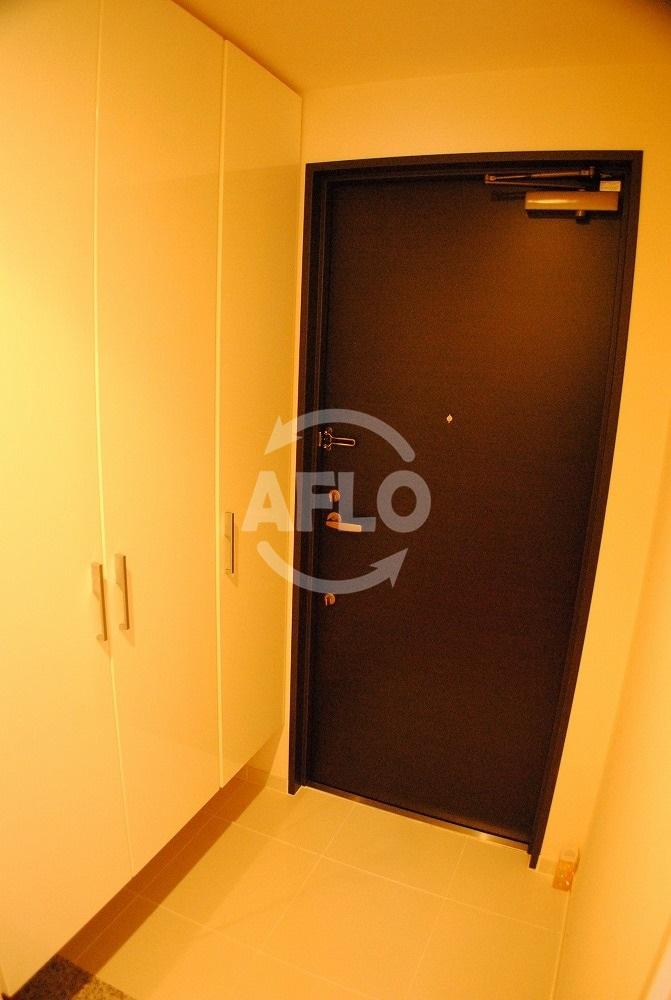 玄関　アーデンタワー福島ウエスト　玄関