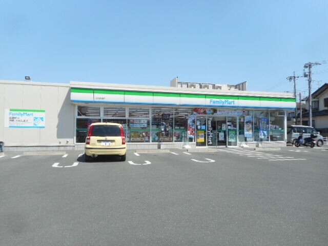 コンビニ　ファミリーマート浜松原島店（コンビニ）まで611m