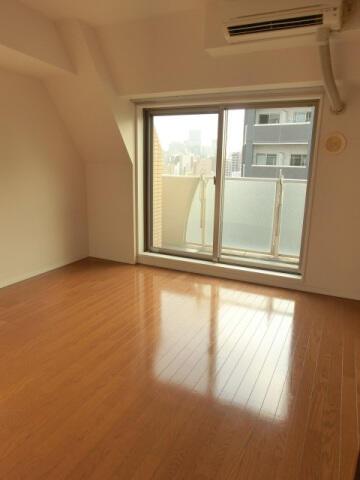 居室・リビング　?