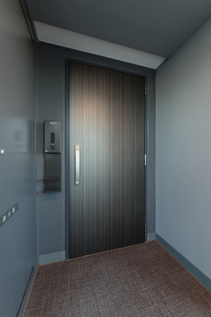 玄関　※写真は同タイプ住戸です。