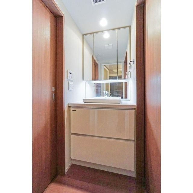 洗面設備　コンフォリア池袋DEUX　豊島区南池袋２