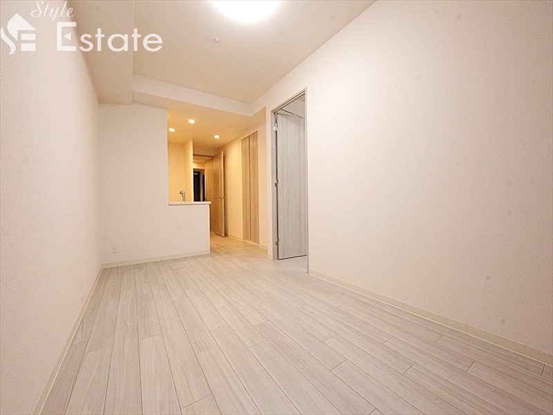 居室・リビング　内装