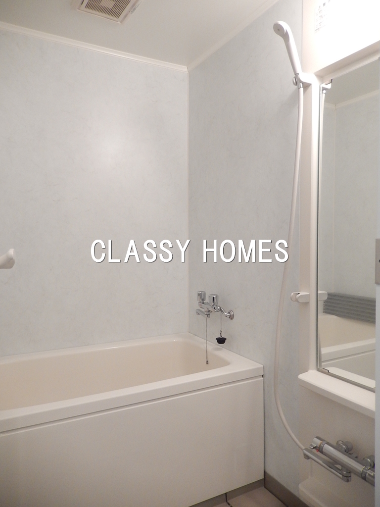 バス・シャワールーム　1983年竣工　三越ゼームス坂マンション：バス