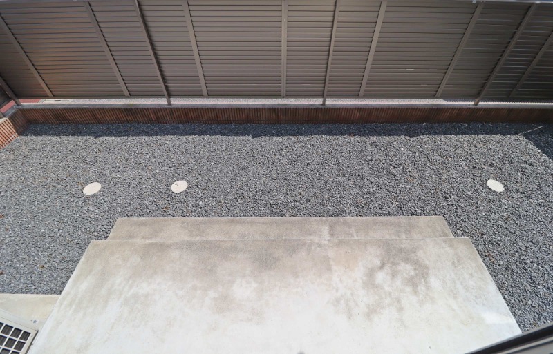 庭　図面と現状に相違がある場合には現状を優先