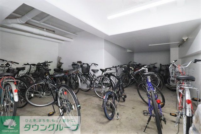 駐車場　駐輪場