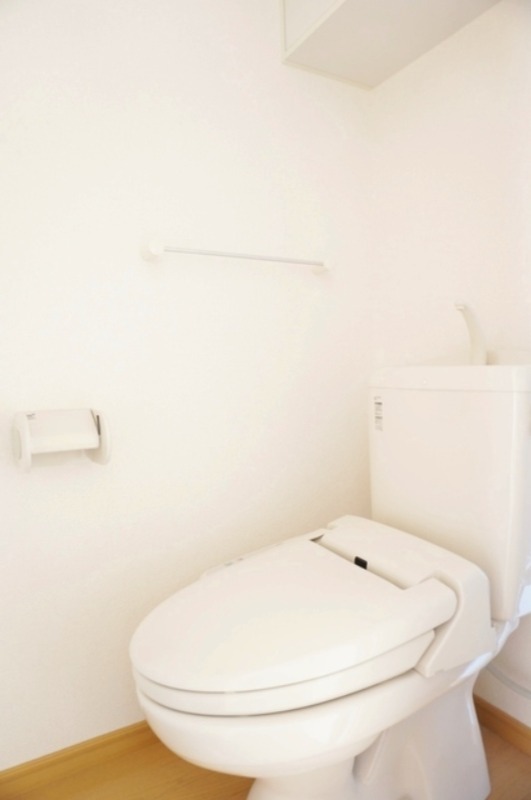 トイレ　図面と現状に相違がある場合には現状を優先