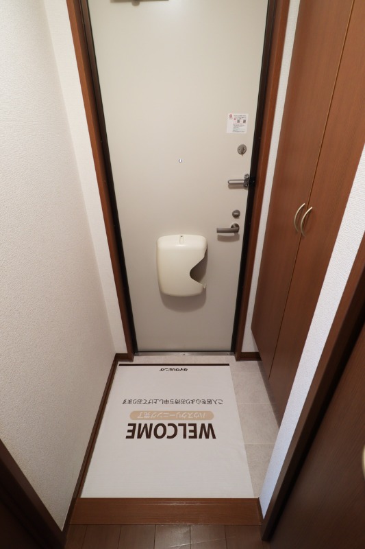 玄関　図面と現状に相違がある場合には現状を優先