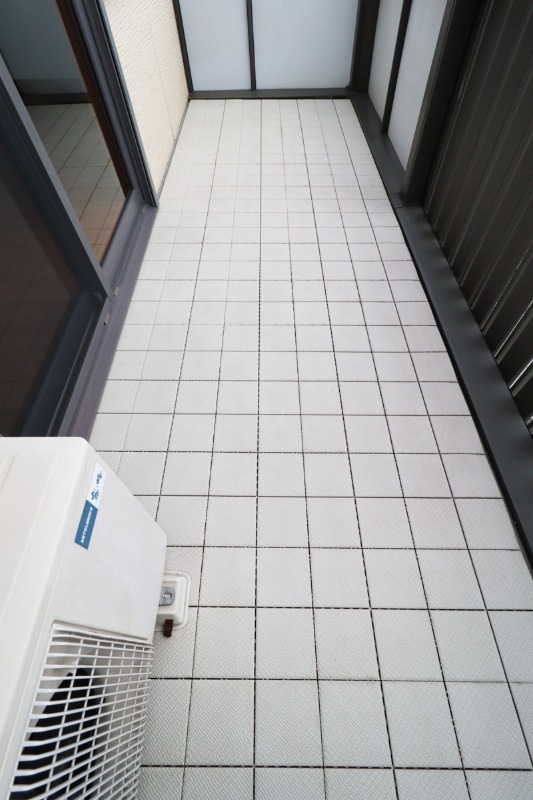 バルコニー　図面と現状に相違がある場合には現状を優先