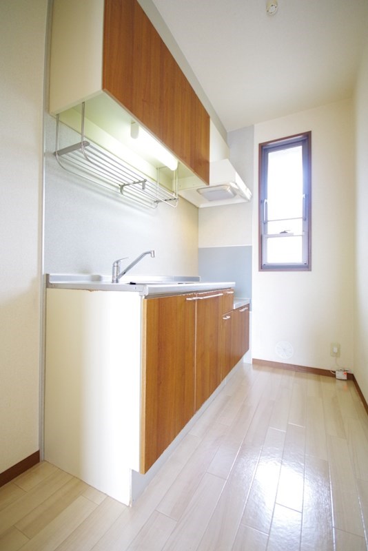 キッチン　キッチン収納あり