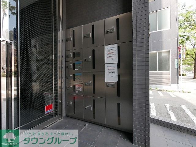 エントランス　エントランス