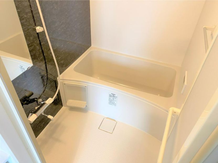 バス・シャワールーム　同施工会社施工物件の参考写真になります※現況優先