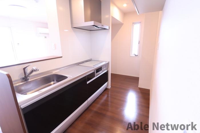 キッチン　キッチンでお料理をお楽しみください