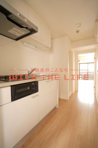 キッチン　コンパクトなキッチンで掃除もラクラク