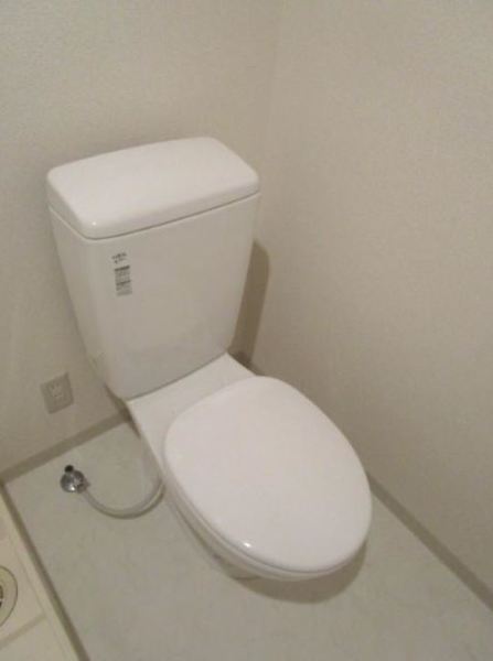 トイレ　※別部屋参考写真