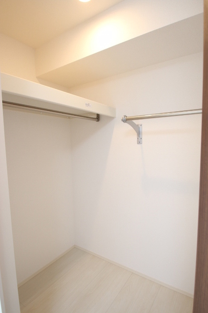 収納　２０１　収納