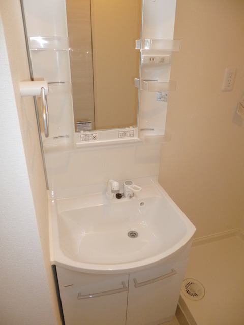 洗面設備　シャンプードレッサー※写真は別号室