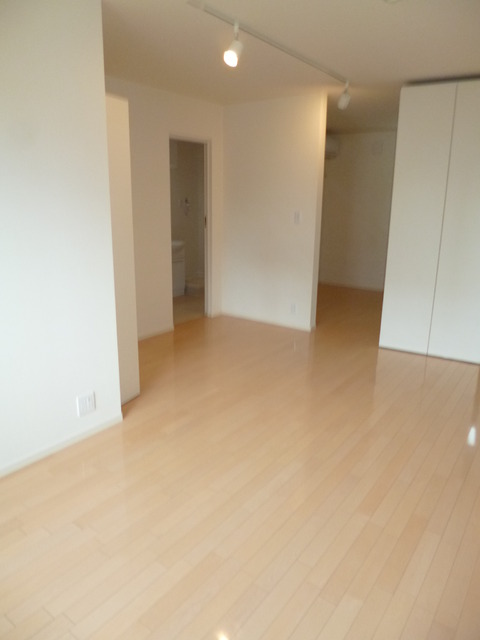 居室・リビング　フローリング※写真は別号室
