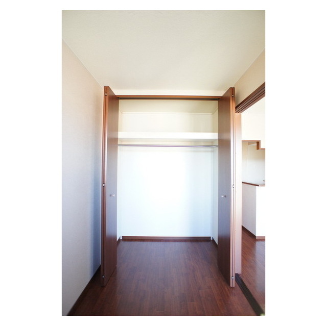 収納　シンプルで使いやすいクローゼット