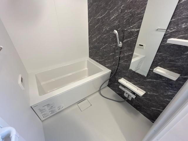 バス・シャワールーム　バス（イメージ）