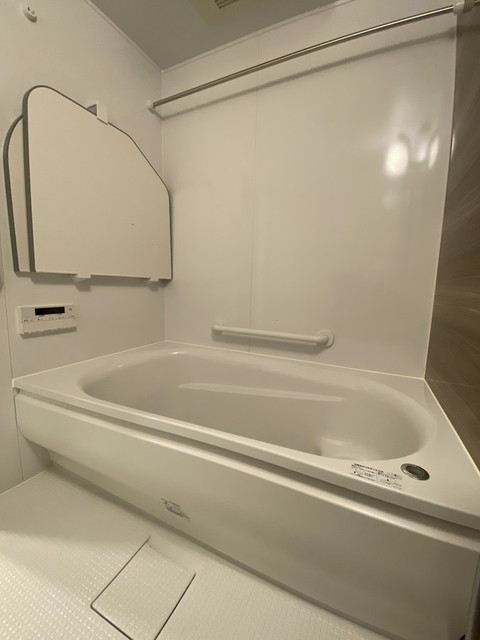 バス・シャワールーム　※写真は同タイプ住戸です。