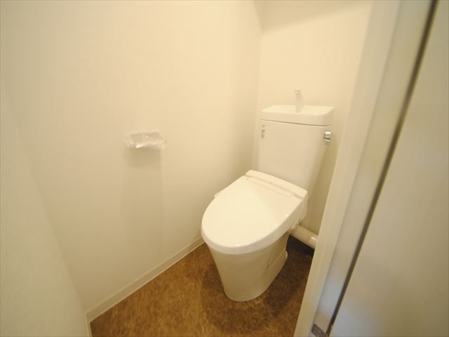 ArtizA新大阪D.C.のトイレ写真