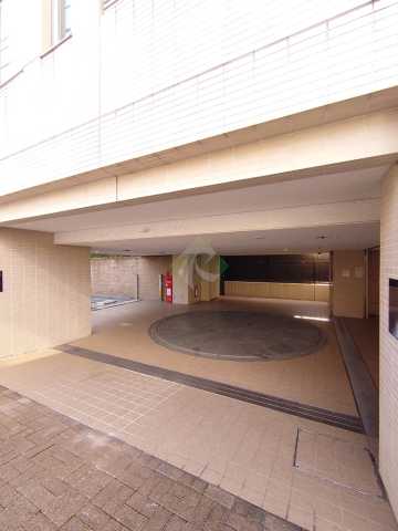 駐車場　ピアース中目黒ローレルアイ