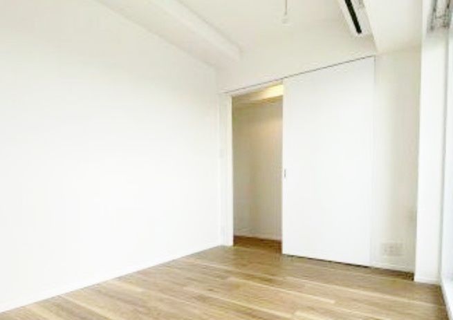 収納　写真は同タイプ住居です。